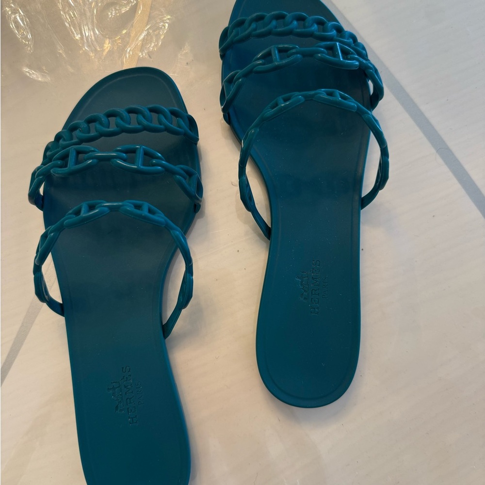Hermes Teal Chain-Link Sandals - Picture 5 of 7